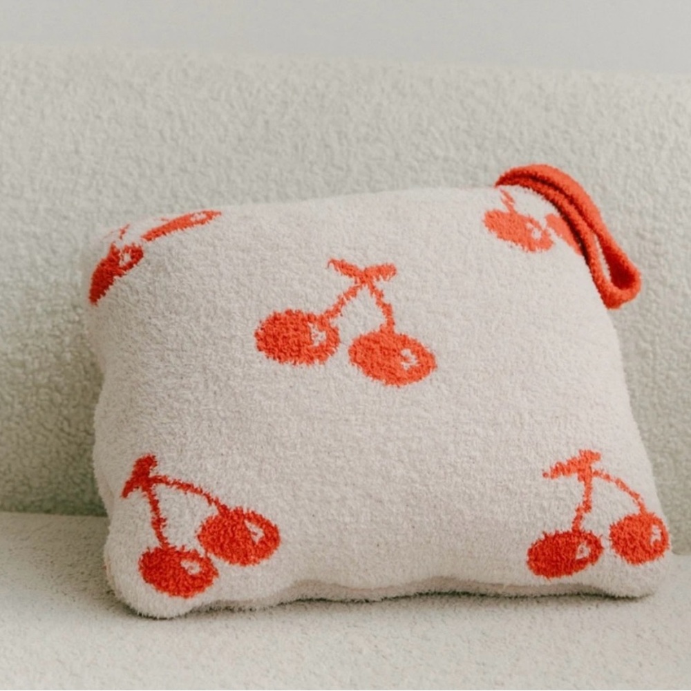 Staycation Cherry Quillow NWT